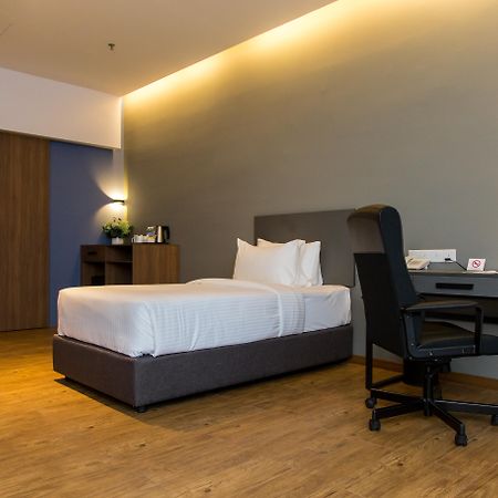 Imperial Regency Suites & Petaling Jaya Kuala Lumpur Bagian luar foto