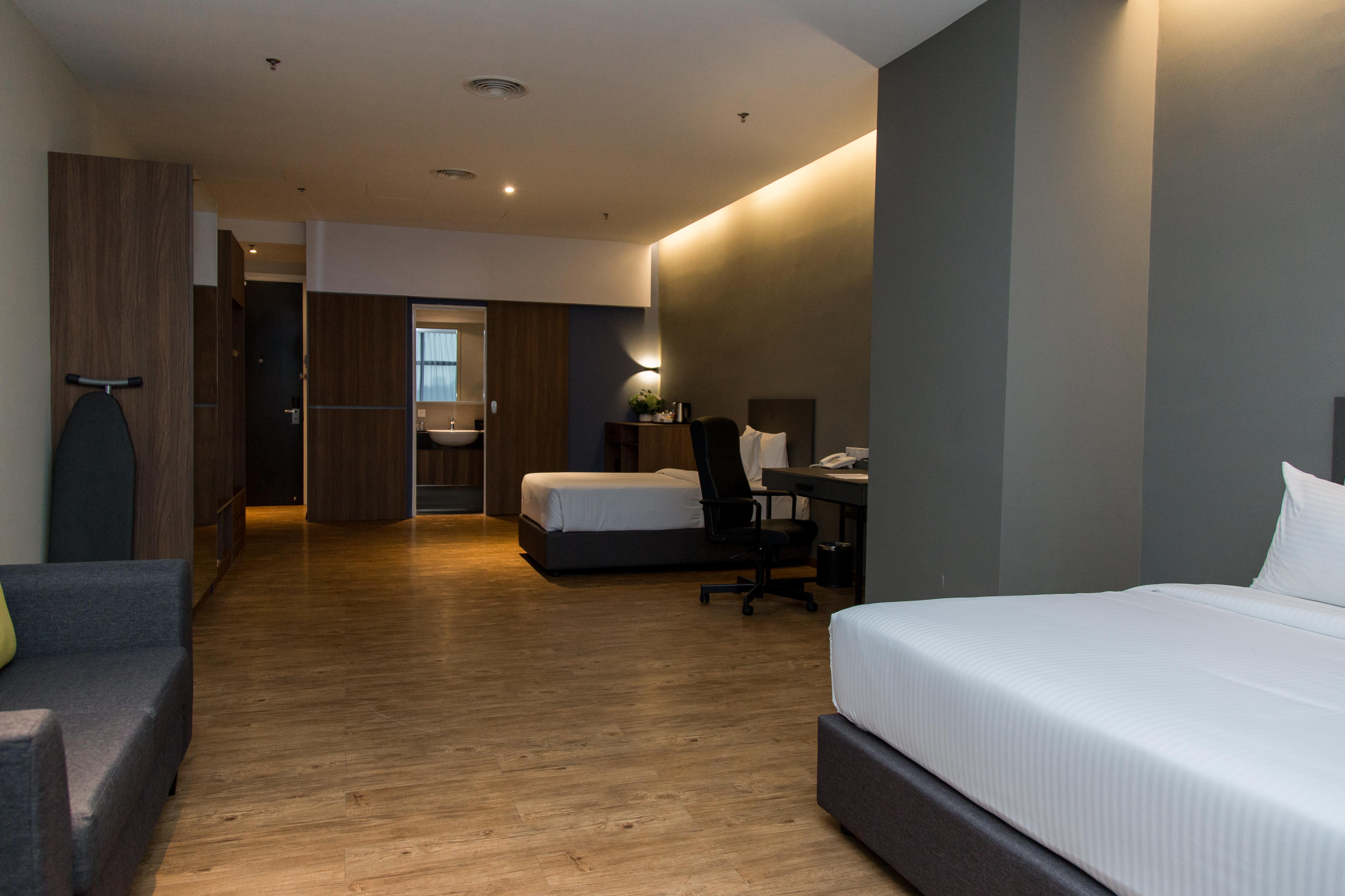 Imperial Regency Suites & Petaling Jaya Kuala Lumpur Bagian luar foto
