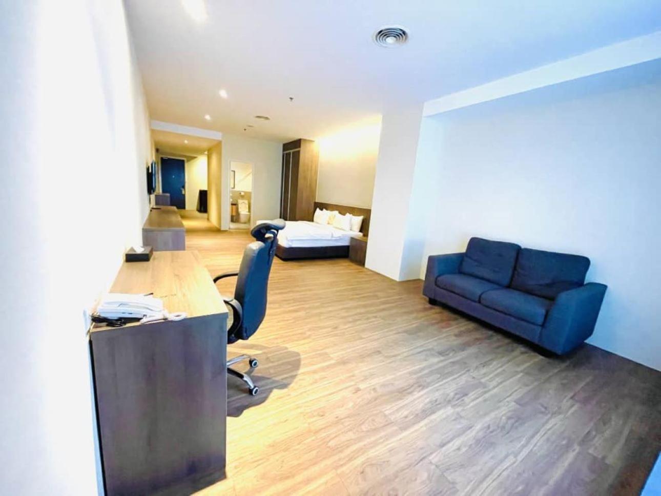 Imperial Regency Suites & Petaling Jaya Kuala Lumpur Bagian luar foto