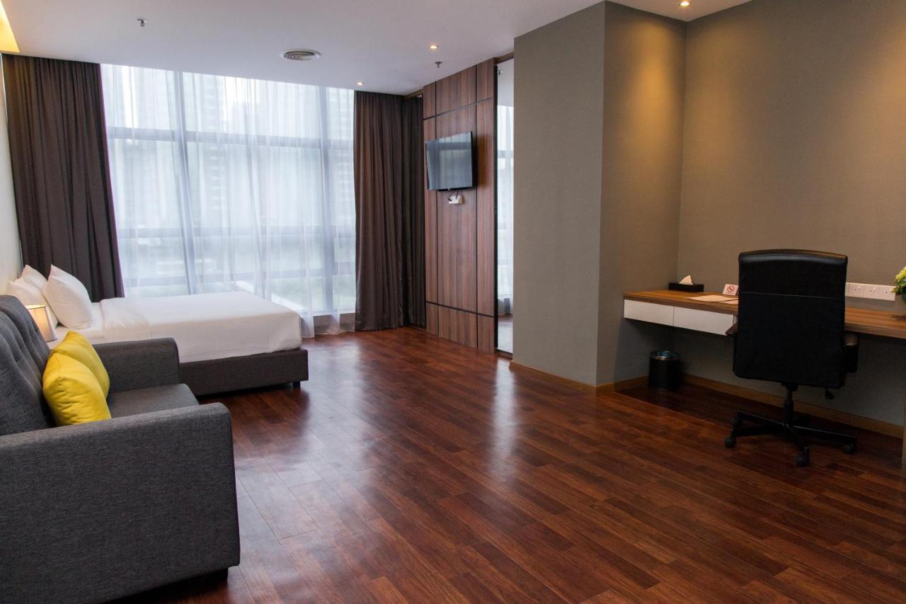 Imperial Regency Suites & Petaling Jaya Kuala Lumpur Bagian luar foto